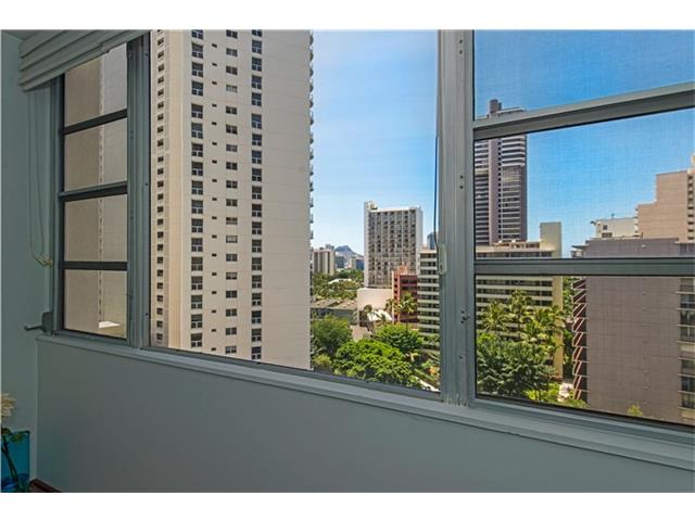 400 Hobron Lane  Unit 1209