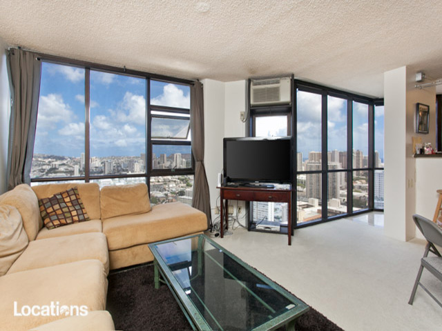 930 Kaheka Street  Unit 3205