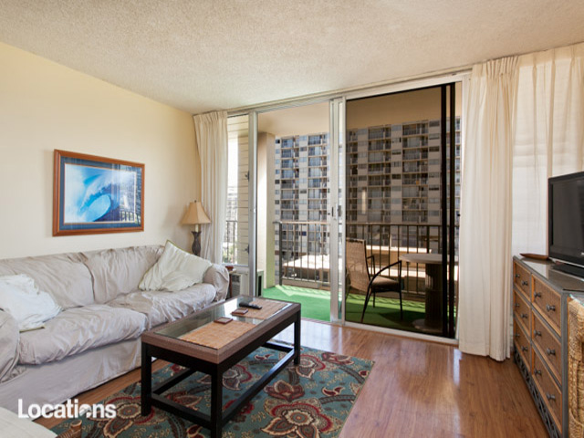 2345 Ala Wai Boulevard  Unit 1518