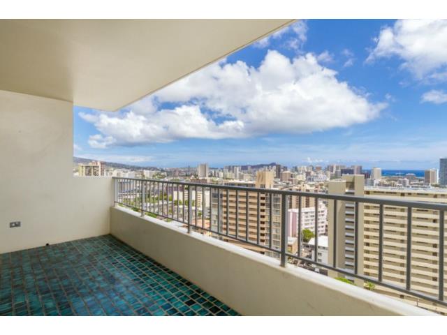 927 Prospect Street  Unit 1103