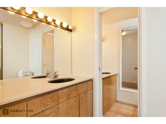 1750 Kalakaua Avenue  Unit 2303