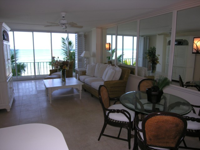 2999 Kalakaua Avenue  Unit 202
