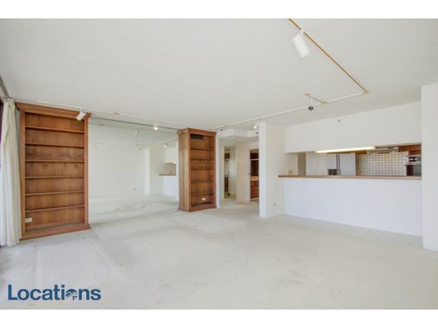 583 Kamoku Street  Unit 2807