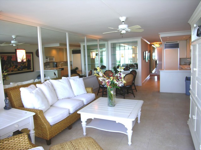 2999 Kalakaua Avenue  Unit 202