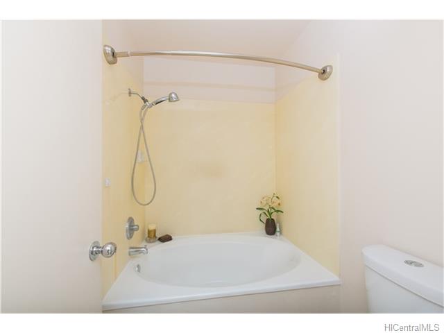 91-1056 Laaulu Street  Unit 21B
