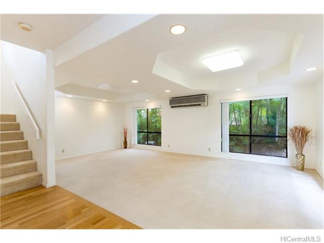 740 11th Avenue  Unit B