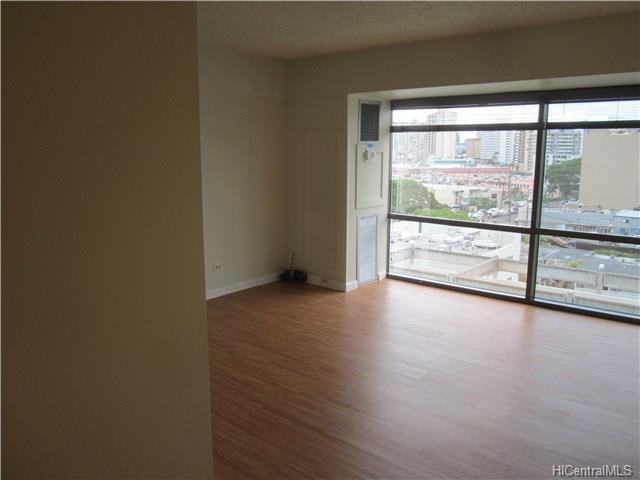 1750 Kalakaua Avenue  Unit 912