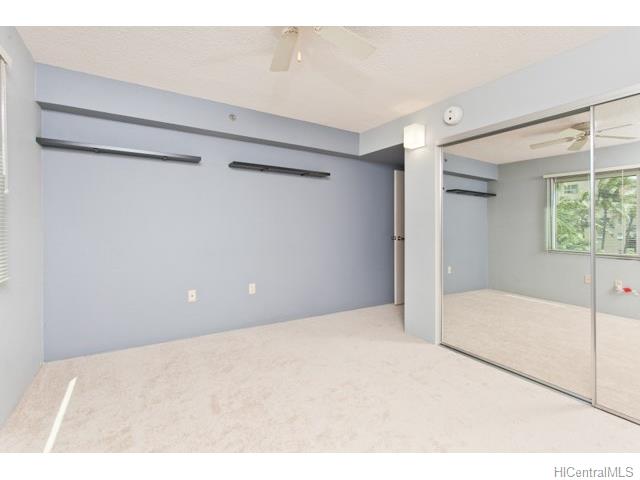 3009 Ala Makahala Place  Unit 213