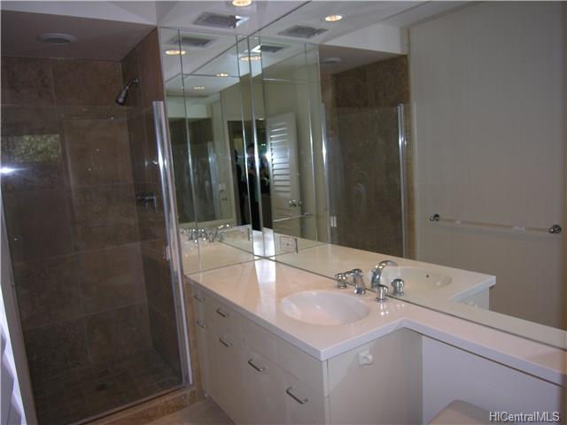 2999 Kalakaua Avenue  Unit 202