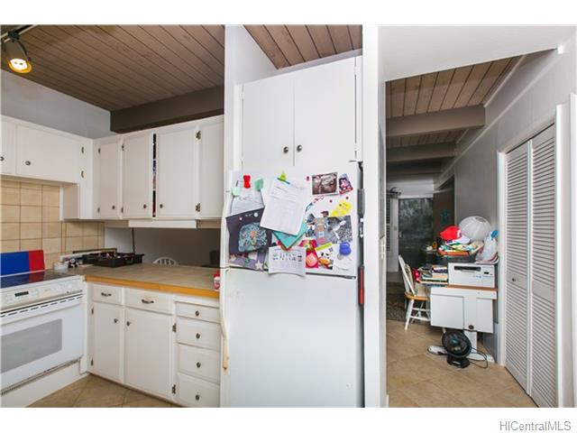 4836 Kilauea Avenue  Unit 3