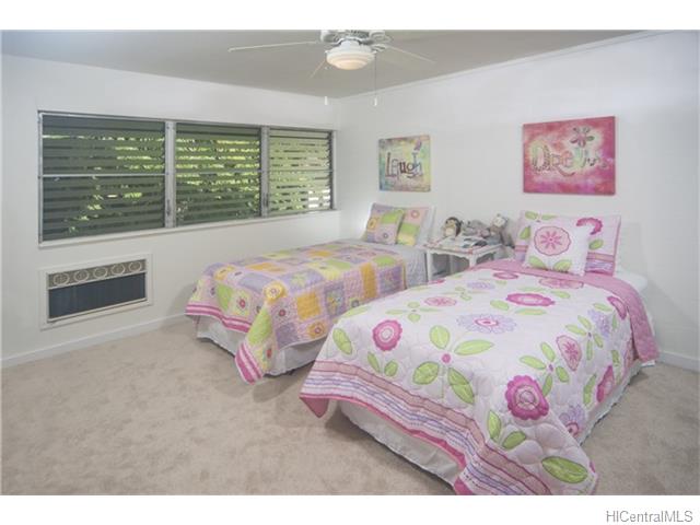 4882 Kilauea Avenue  Unit 2