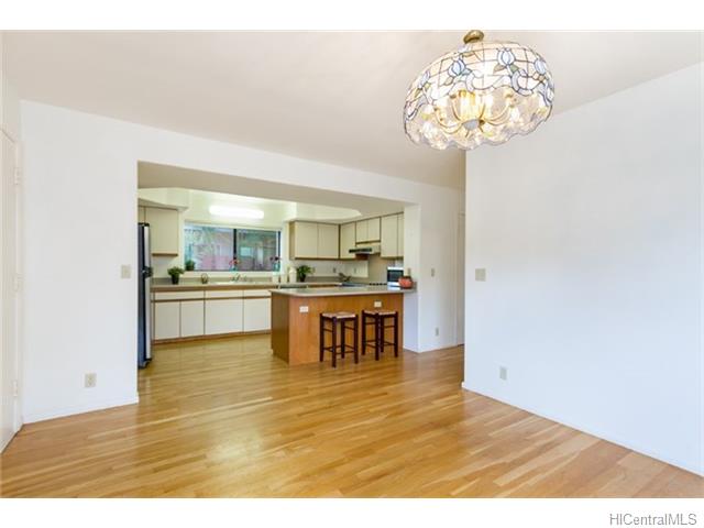 740 11th Avenue  Unit B