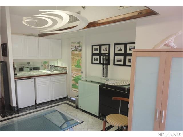 1188 Bishop Street  Unit 2008