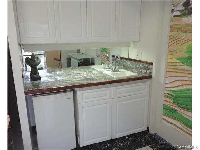 1188 Bishop Street  Unit 2008
