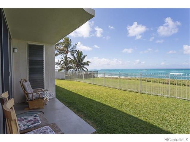 87-561 Farrington Highway  Unit 102