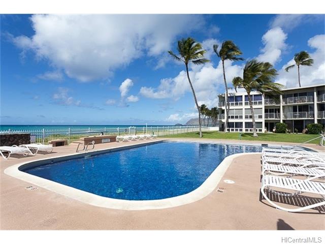 87-561 Farrington Highway  Unit 102