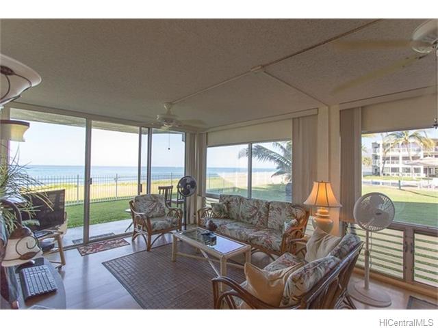 87-561 Farrington Highway  Unit 102