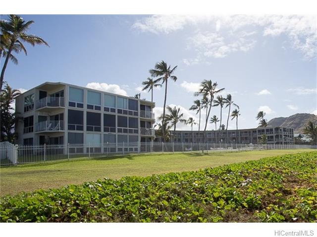 87-561 Farrington Highway  Unit 102