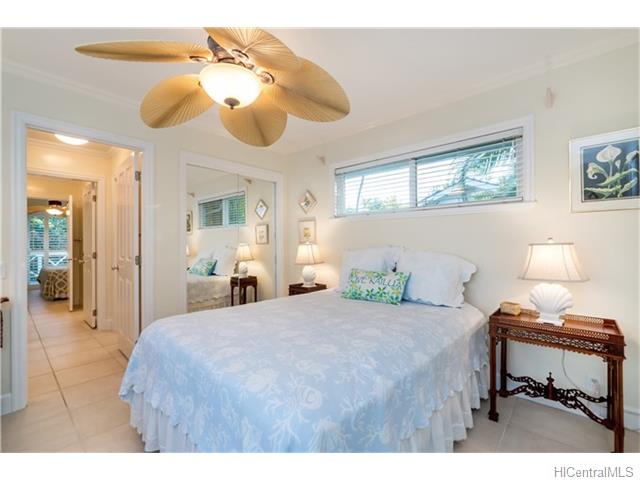 200 S Kalaheo Avenue