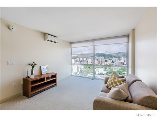 909 Kapiolani Boulevard  Unit 3206
