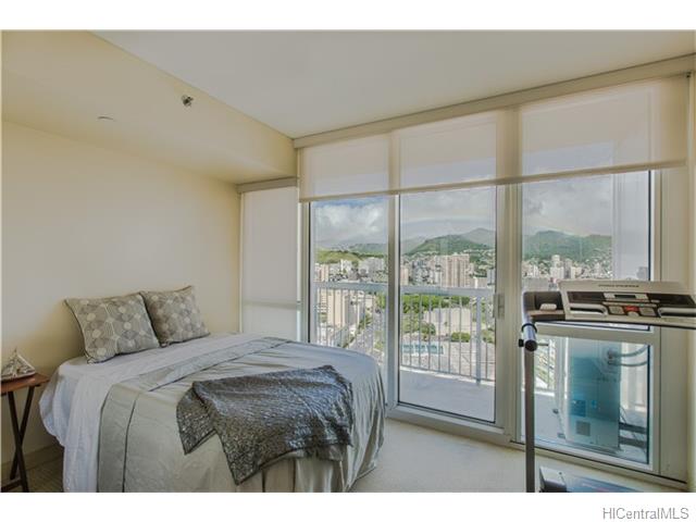 909 Kapiolani Boulevard  Unit 3206