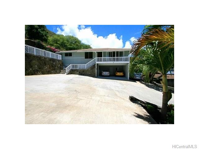 306 Moomuku Place