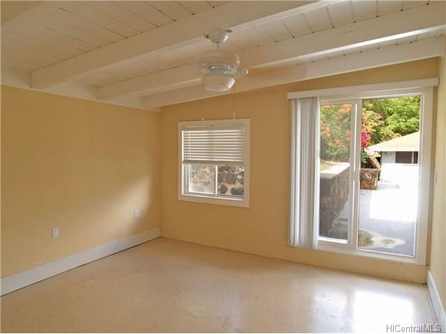 298 Moomuku Place