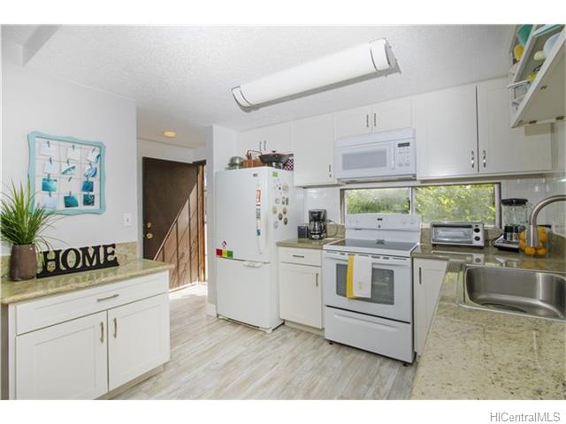 98-360 Koauka Loop  Unit 206