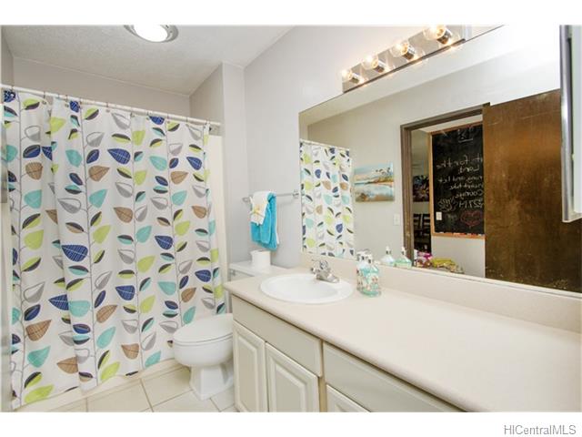 98-360 Koauka Loop  Unit 206