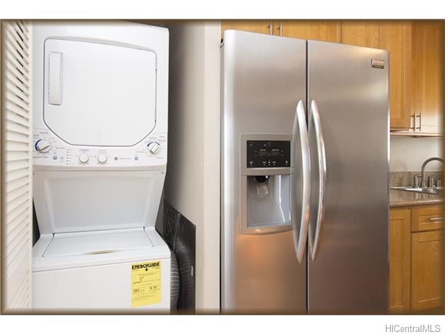 2421 Ala Wai Boulevard  Unit 1504