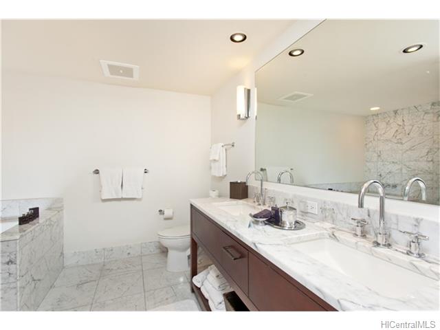 220 Saratoga Road  Unit 1008
