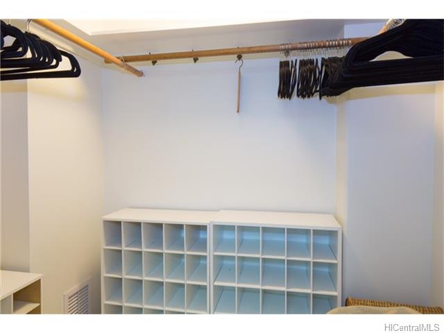 1860 Ala Moana Boulevard  Unit 1600