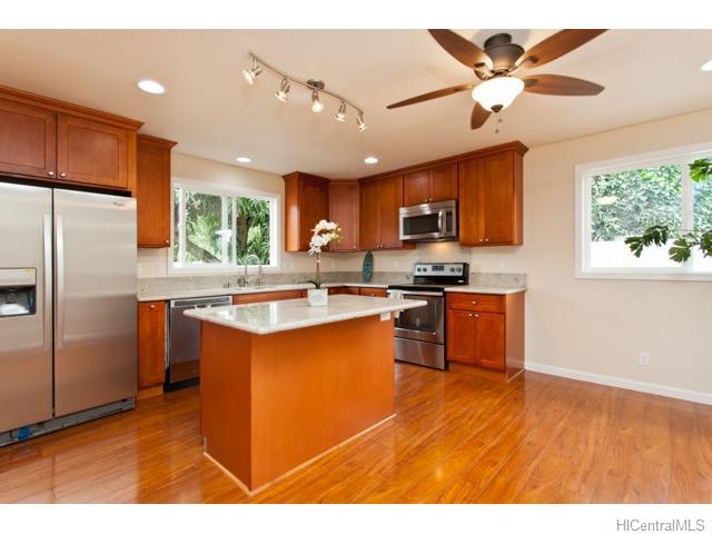 66-912 Kamakahala Street  Unit 2