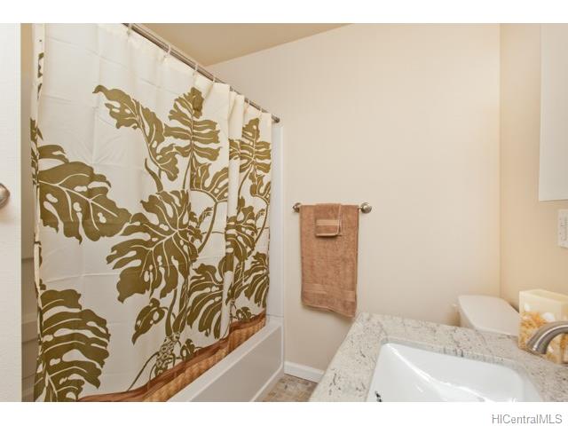 66-912 Kamakahala Street  Unit 2