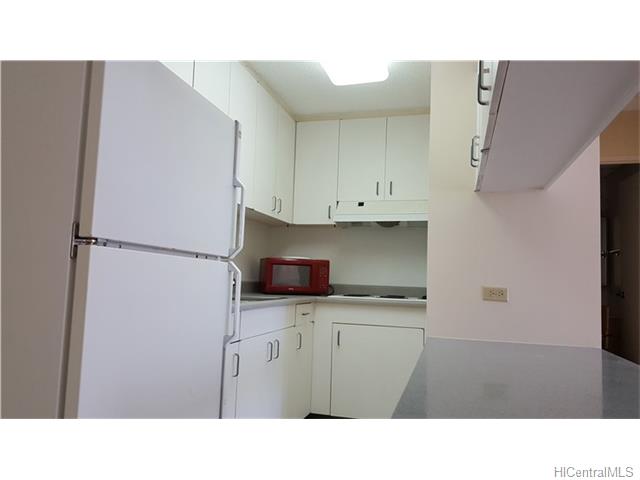 2651 Kuilei Street  Unit B84