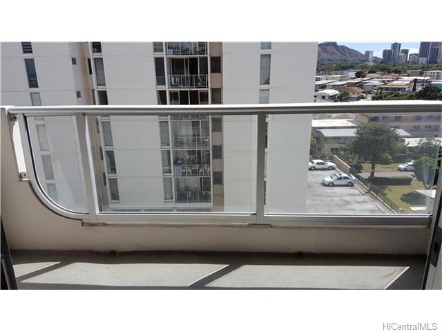 2651 Kuilei Street  Unit B84