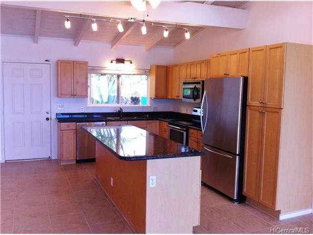 68-697 Farrington Highway