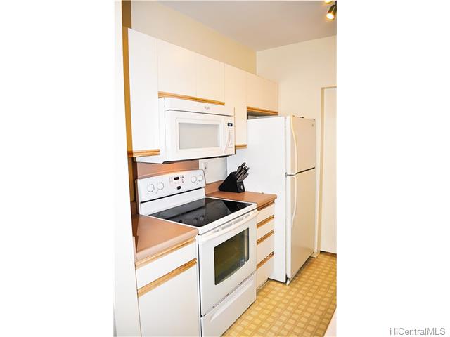 95-797 Wikao Street  Unit B201