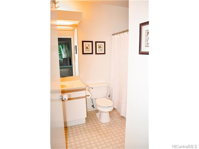 95-797 Wikao Street  Unit B201