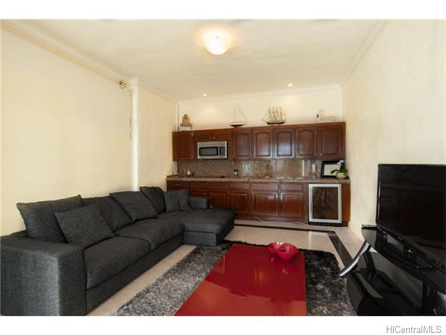 96 Moaniala Place