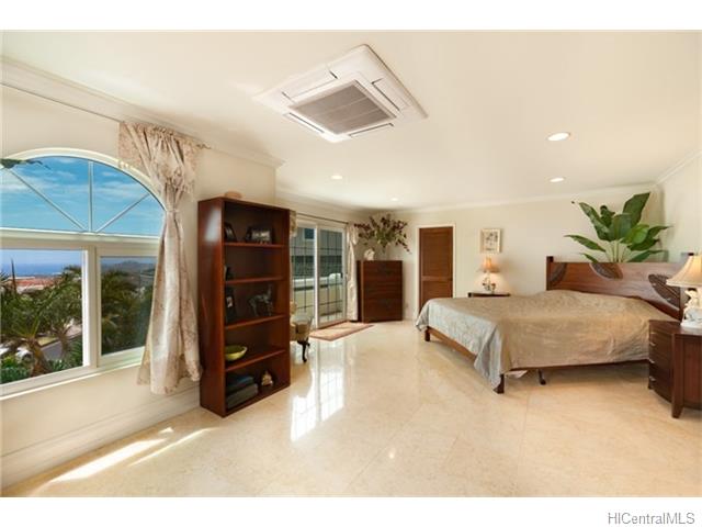 96 Moaniala Place