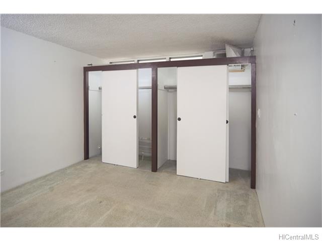 2611 Ala Wai Boulevard  Unit 706