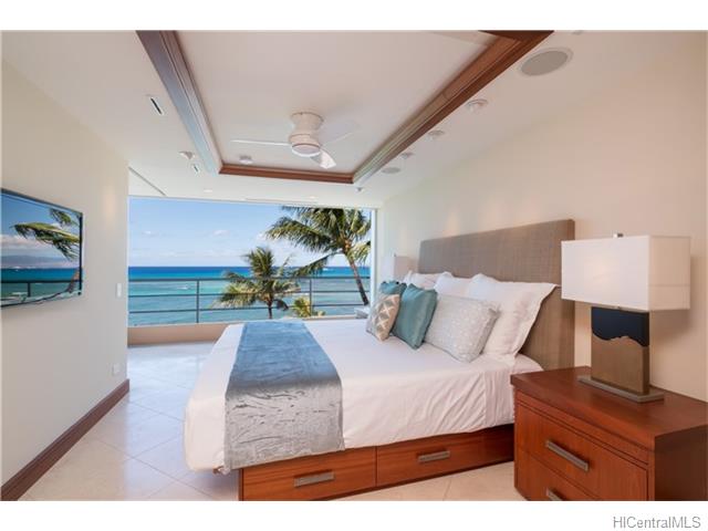 2979 Kalakaua Avenue  Unit 601