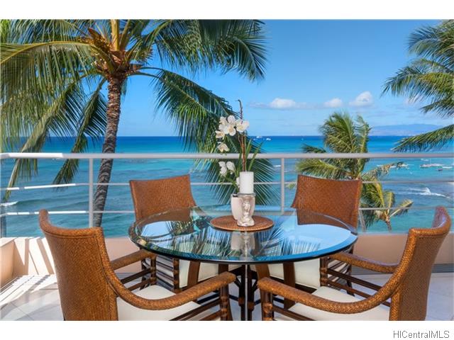 2979 Kalakaua Avenue  Unit 601