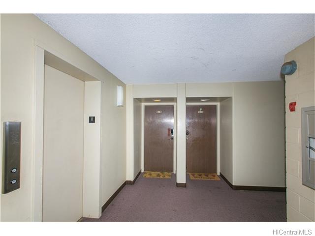 303 Liliuokalani Avenue  Unit 1104