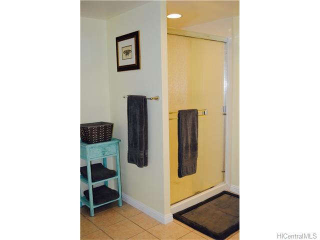 84-680 Kili Drive  Unit 702