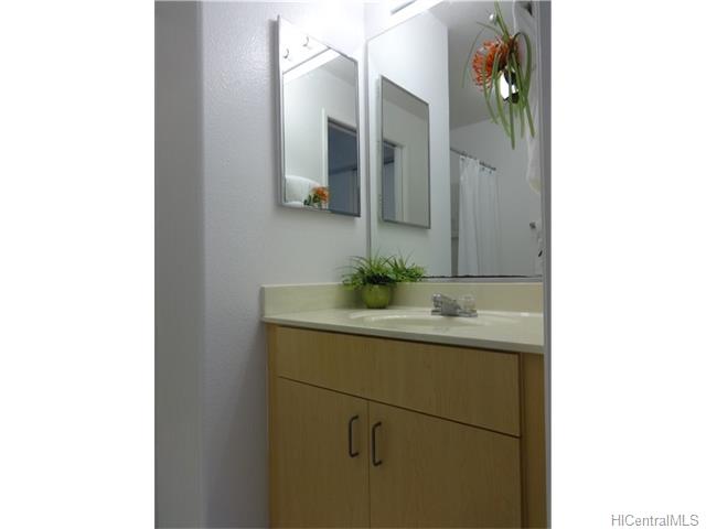 95-1029 Kaapeha Street  Unit 223