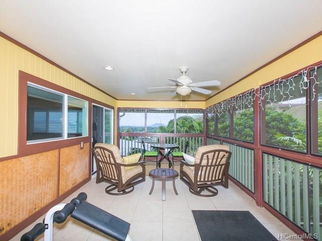 1386 Nanialii Street