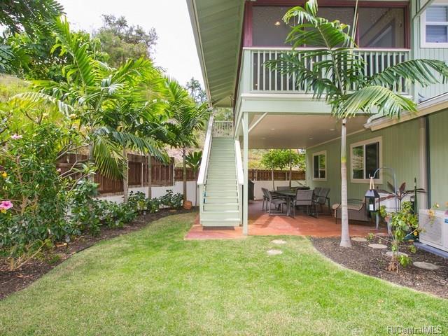 1386 Nanialii Street