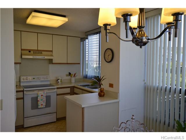 876 Curtis Street  Unit 603
